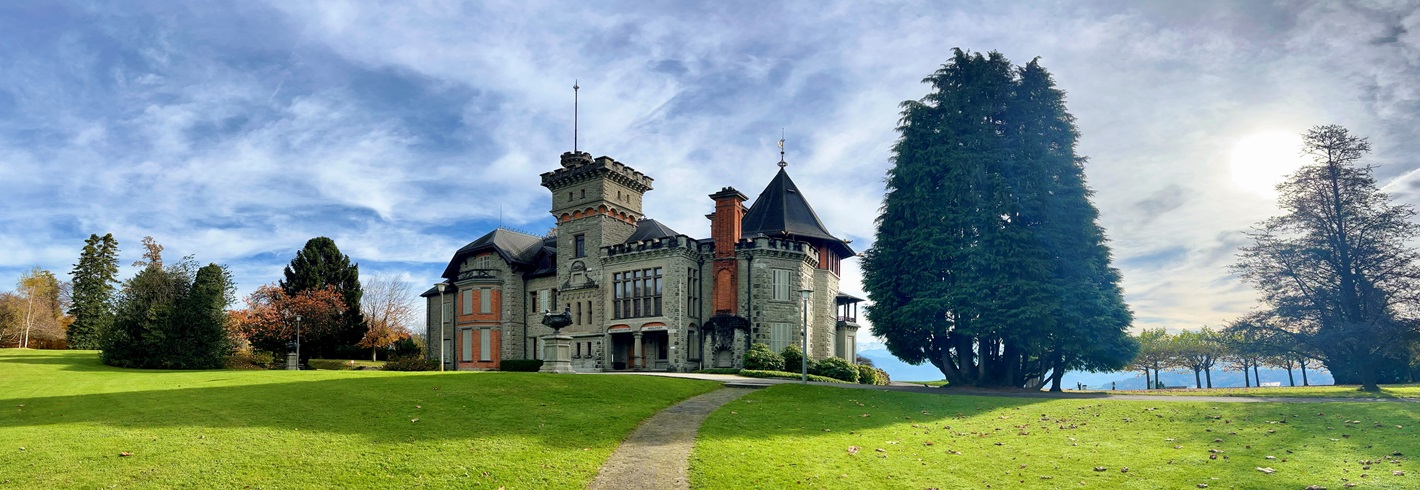 Headerbild Dreilindenpark mit Villa Vicovaro