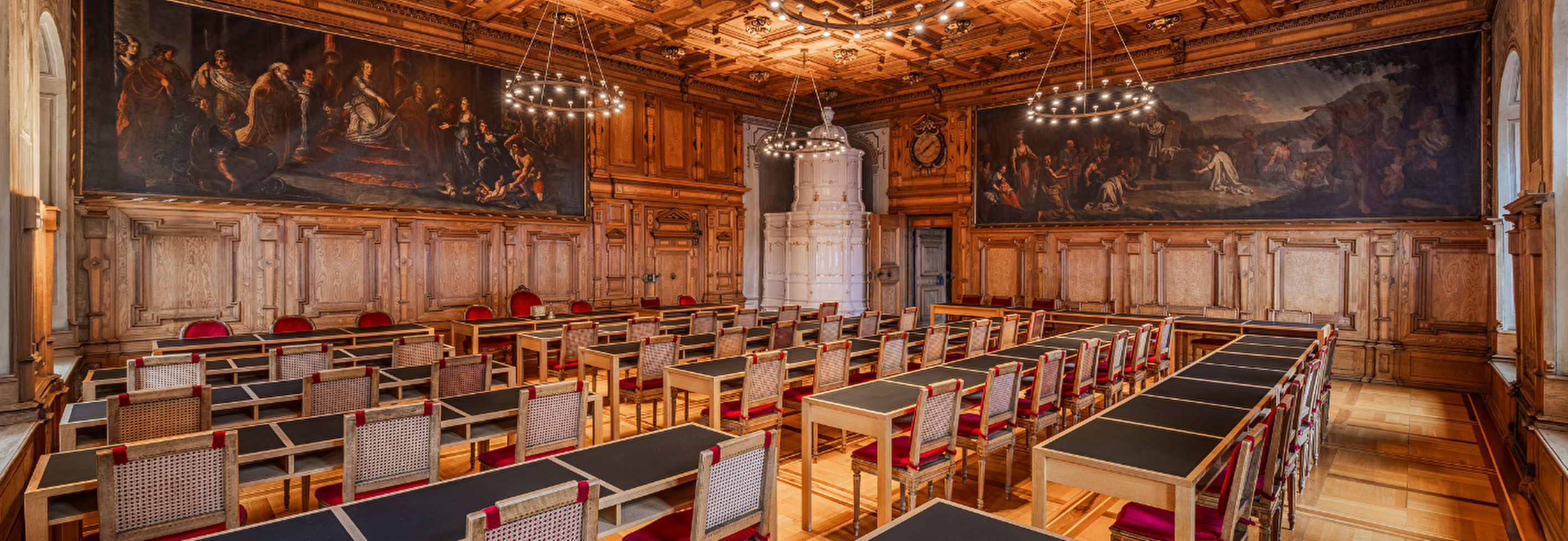Die Stadt Luzern investiert in eine moderne Konferenz- und Abstimmungsanlage im Rathaus 