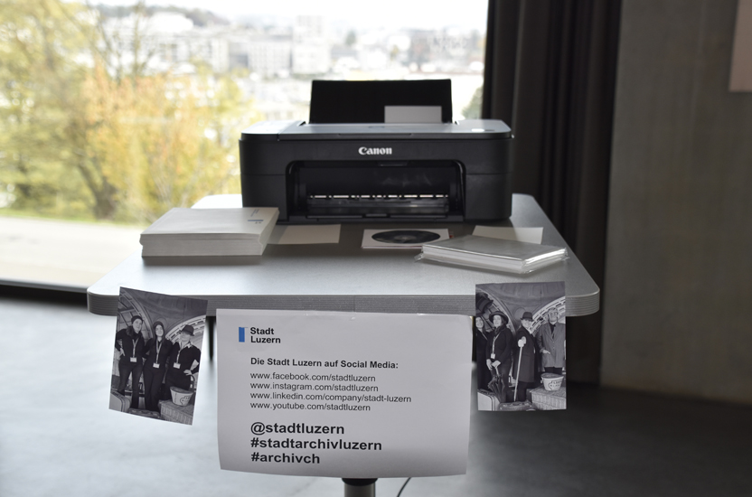 Am zweiten Tag stand ein Fotodrucker bereit für die «Studioaufnahmen». Diese können auch auf Social-Media-Kanälen breit gestreut werden.