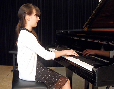 Klavierschülerin der Musikschule Luzern