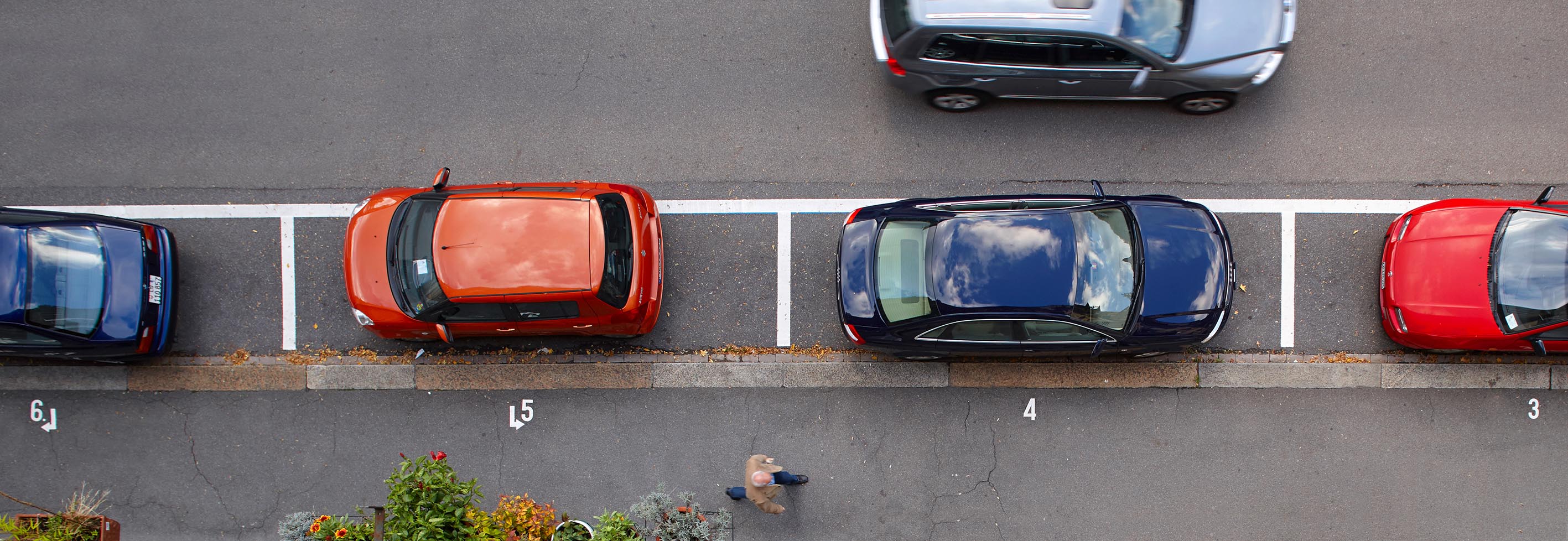 Auto & Öffentliche Parkplätze 