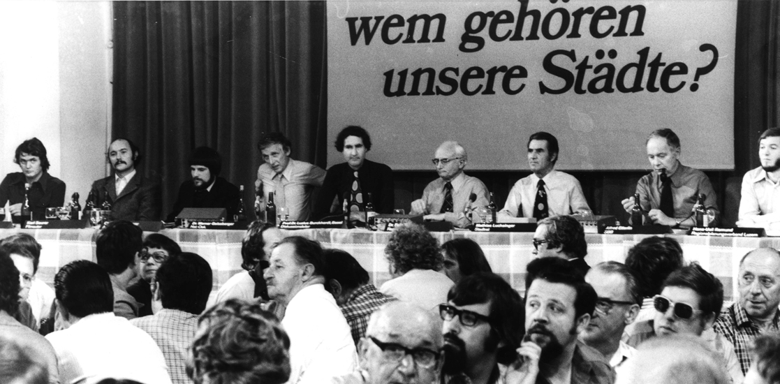 v.l.n.r.: Gerhard Camenzind und Karl Saurer (Fernsehen DRS), Claus Niederberger (Architekt), Werner Geissberger (Ökonom), Moderator Lucius Burckhardt (Soziologe), Felix Willi (Regierungsrat), Matthias Luchsinger (Stadtrat), Alfred Etterlin (SBB), Hans-Ueli Remund (Regionalplaner).