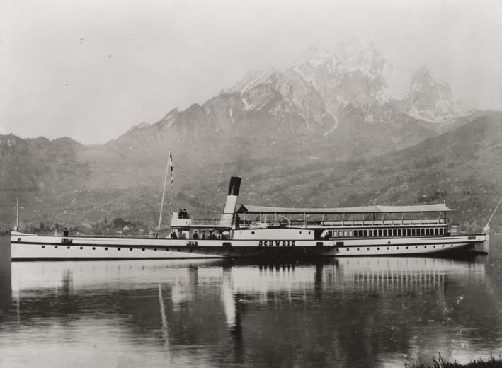Im gleichen Jahr wurde der Dampfer zu «Schwyz» umbenannt, damit alle Urkantone in der Dampferflotte vertreten waren.