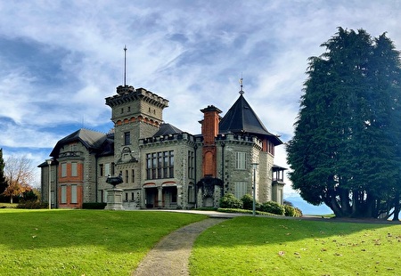 Headerbild Dreilindenpark mit Villa Vicovaro