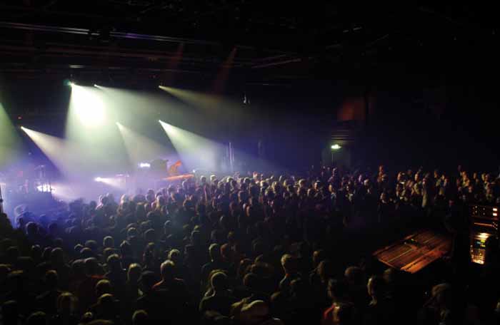 Am 4. November 2007 spielten The Young Gods das letzte Konzert in der Boahalle.