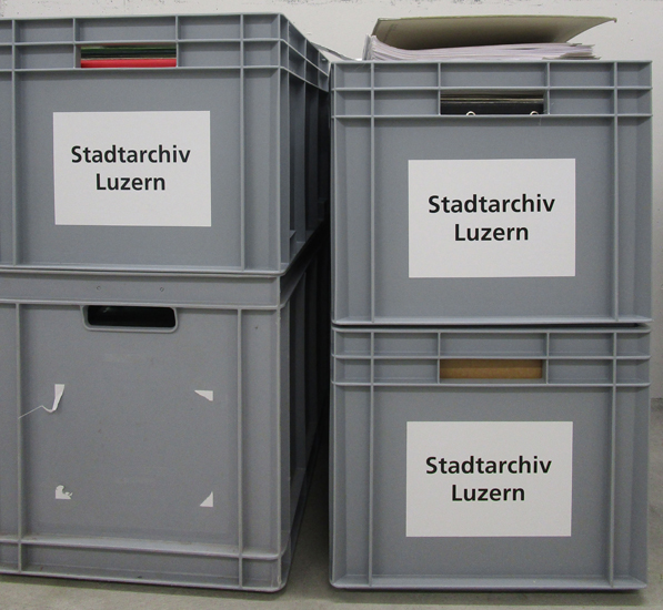 Im Vorfeld einer Ablieferung bemüht sich das Stadtarchiv um eine Beratung der abliefernden Stellen.