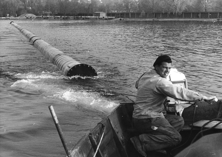 Die jahrzehntelangen Vorbehalte gegenüber Seewasser erwiesen sich als unbegründet. Nach der entsprechenden Aufbereitung ist das Wasser qualitativ gut. Das Werk konnte 1966 den Betrieb aufnehmen.