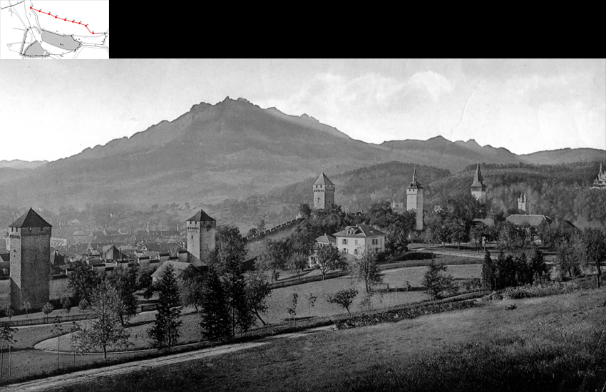 Dieses Denkmal stand nicht im Weg und durfte bleiben. Die Museggmauer überstand Luzerns Entfestigung dank ihrer Lage abseits von Verkehr und Siedlung. Blick von Allenwinden auf die Stadt.