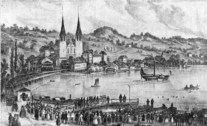 Blick von der Schifflände am Schwanenplatz Richtung Hofbrücke, Hofkirche und Halde