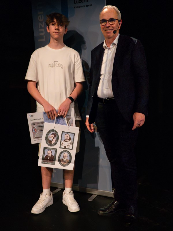 Marco Hecht, Senbukan - Budoschule Luzern zusammen mit Stadtpräsident Beat Züsli