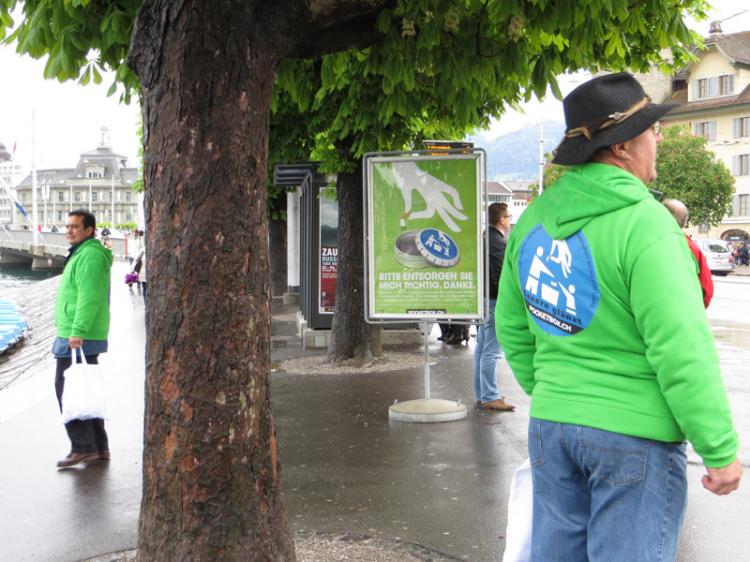 Luzern glänzt – gegen Littering von Zigarettenstummel