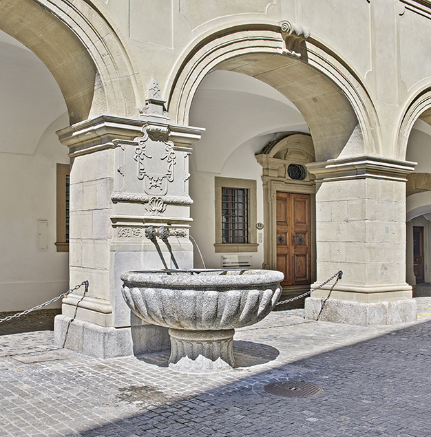 Jesuitenbrunnen nach der Sanierung
