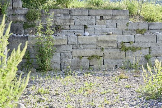 Trockensteinmauer