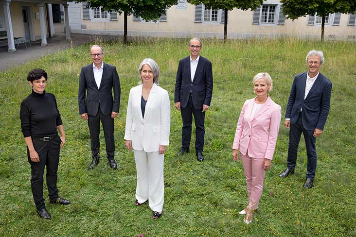 Stadtrat Luzern 2020-2024 mit Stadtschreiberin
