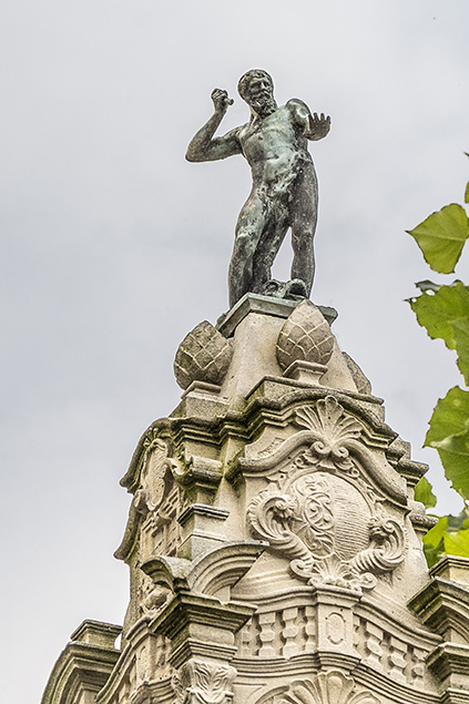Neptunfigur