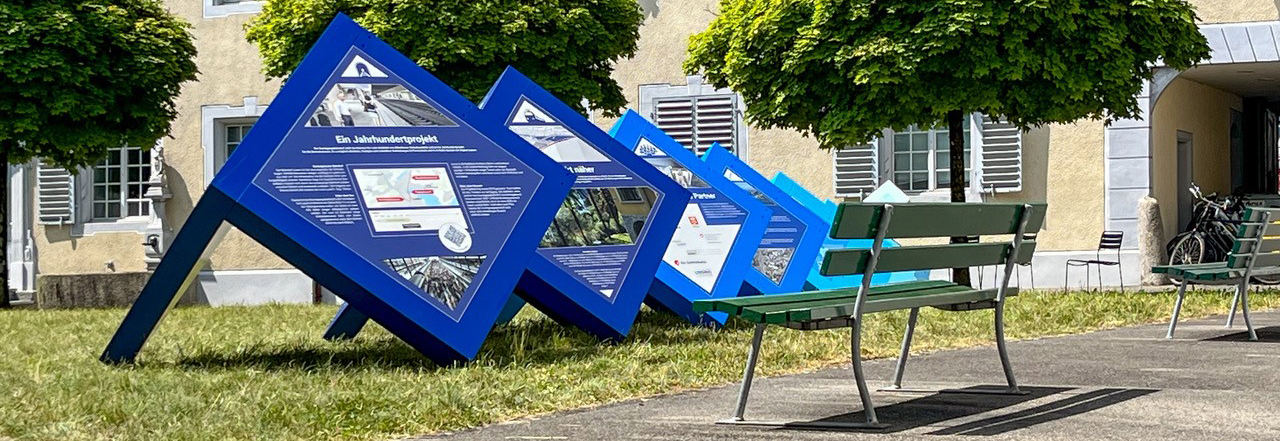 Ausstellung Durchgangsbahnhof im Stadthauspark