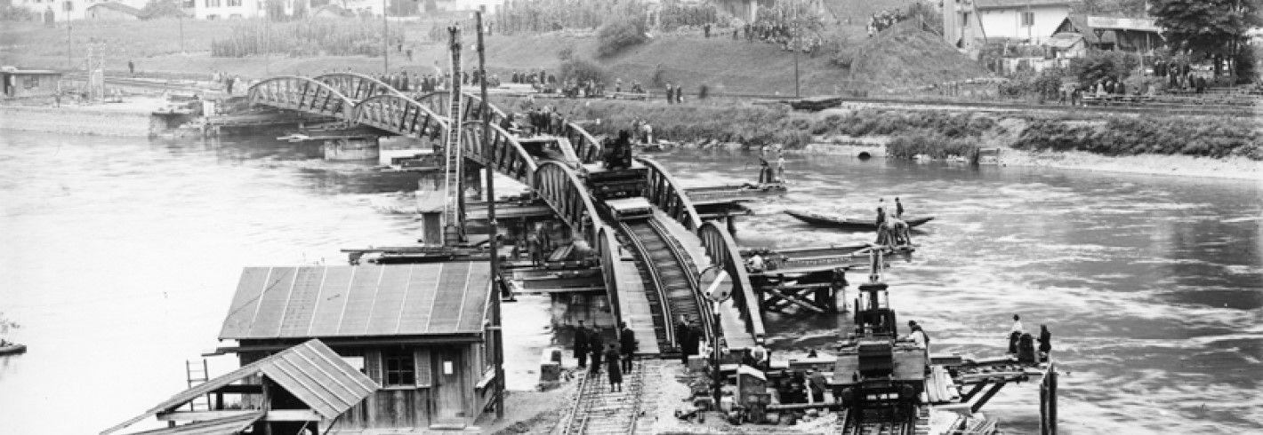 Bildergalerie zur Eisenbahnbrücke in der Fluhmühle