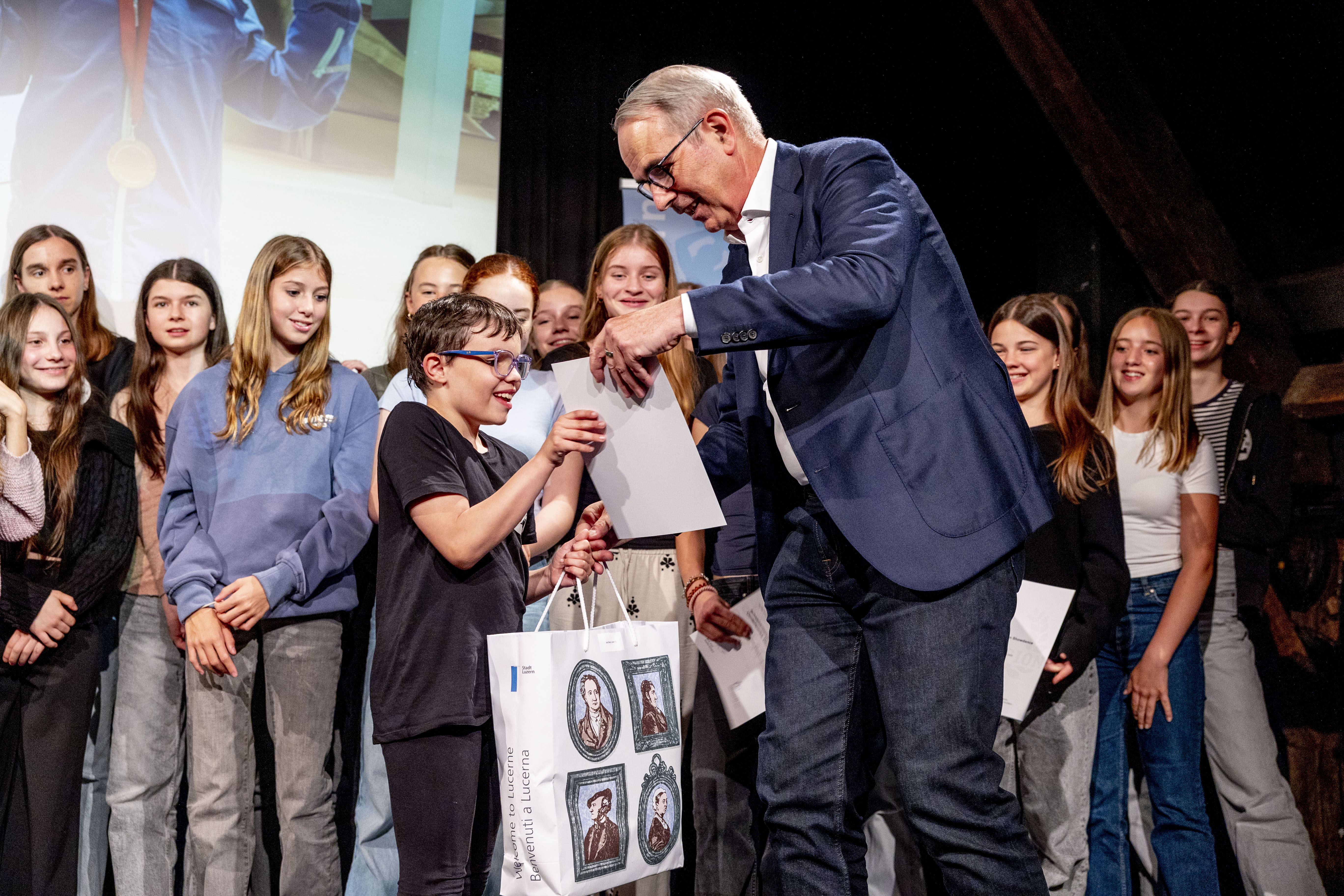 Diplomübergabe John Gmür und Beat Züsli