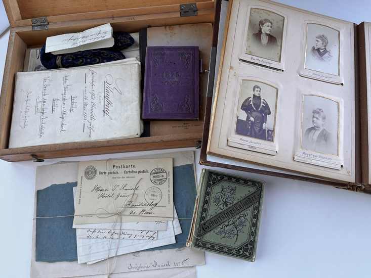 Das Stadtarchiv übernimmt private Bestände, wenn diese in Zusammenhang mit der Stadt Luzern stehen und für die Ergänzung der amtlichen Überlieferung oder die Geschichte Luzerns von Bedeutung sind.