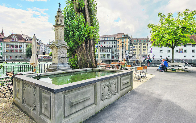 Neptunbrunnen