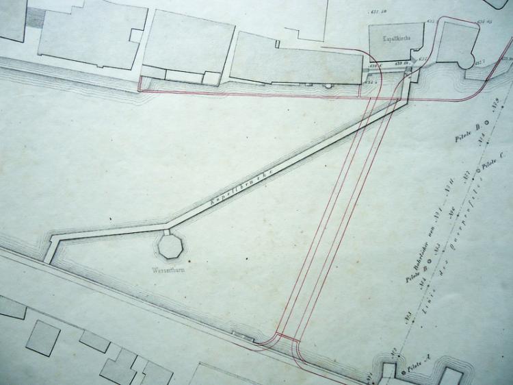 Kapellbrücke und Peterskapelle wären bei der vorgeschlagenen Streckenführung der neuen Brücke abgebrochen worden.