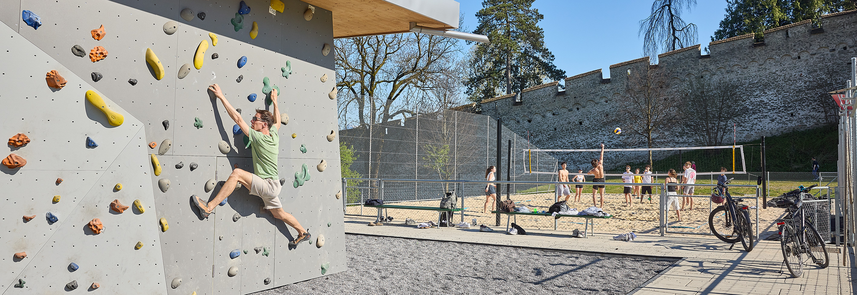 Sportanlagen & Schulräume