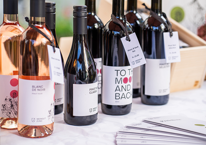 Feines & Schönes: Am 6. Dezember gastiert der Klaus-Buuremmart im Garten des Haus VIVA. 