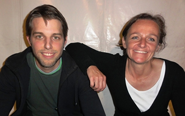 Jugendarbeiterin Veronika Loos und Tobias Müller (Praktikant): Die zwei freuen sich auf den sportlichen Jugendaustausch mit Wittenbach.