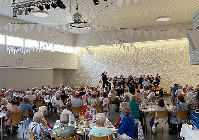 Altersfeier im Kulturraum Jung Rhy