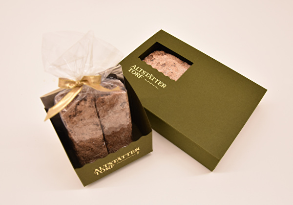 Das süsse Mitbringsel aus Altstätten: Seit dieser Woche ist der Altstätter Torf erhältlich.