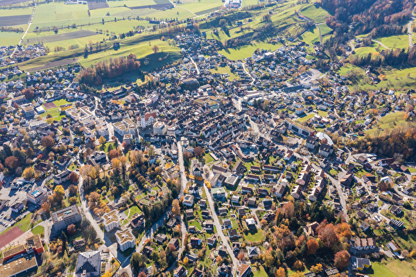 Budgetbericht 2026: Der Stadtrat beantragt einen unveränderten Steuerfuss bei 107 Prozent.