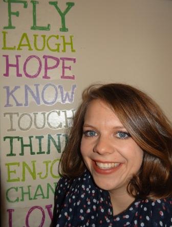 Kerryn Ryffel-Hermann freut sich auf launische, kreative, trendige, zickige, motivierte, eigensinnige, humorvolle, ... Mädels.