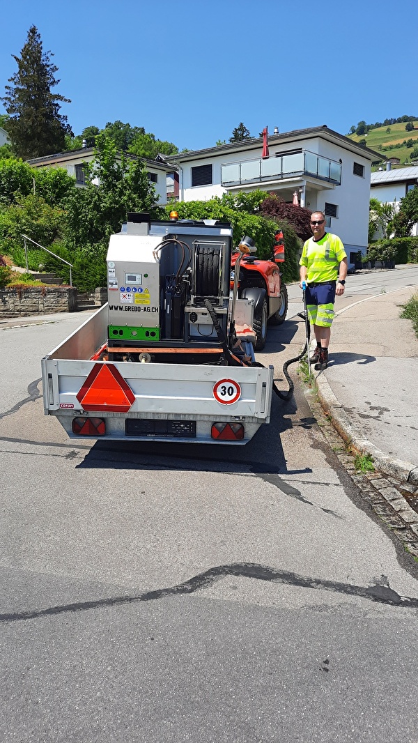 Neues Heisswasserdampfgerät