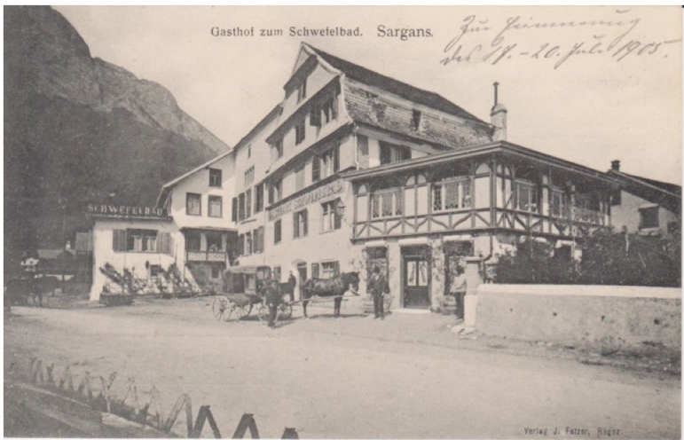 Gegenüber: Hotel Schwefelbad um 1905: Es besteht ein Zusammenhang mit der eher bescheidenen Schwefelbad-Quelle, die dem Ort den Namen gab.