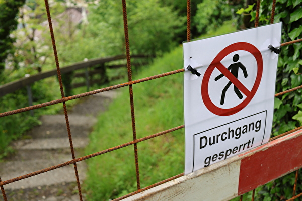 Bleibt für die nächsten Monate gesperrt: Der Minschweg, der die Spleekapelle mit der St. Gallerstrasse verbindet.
