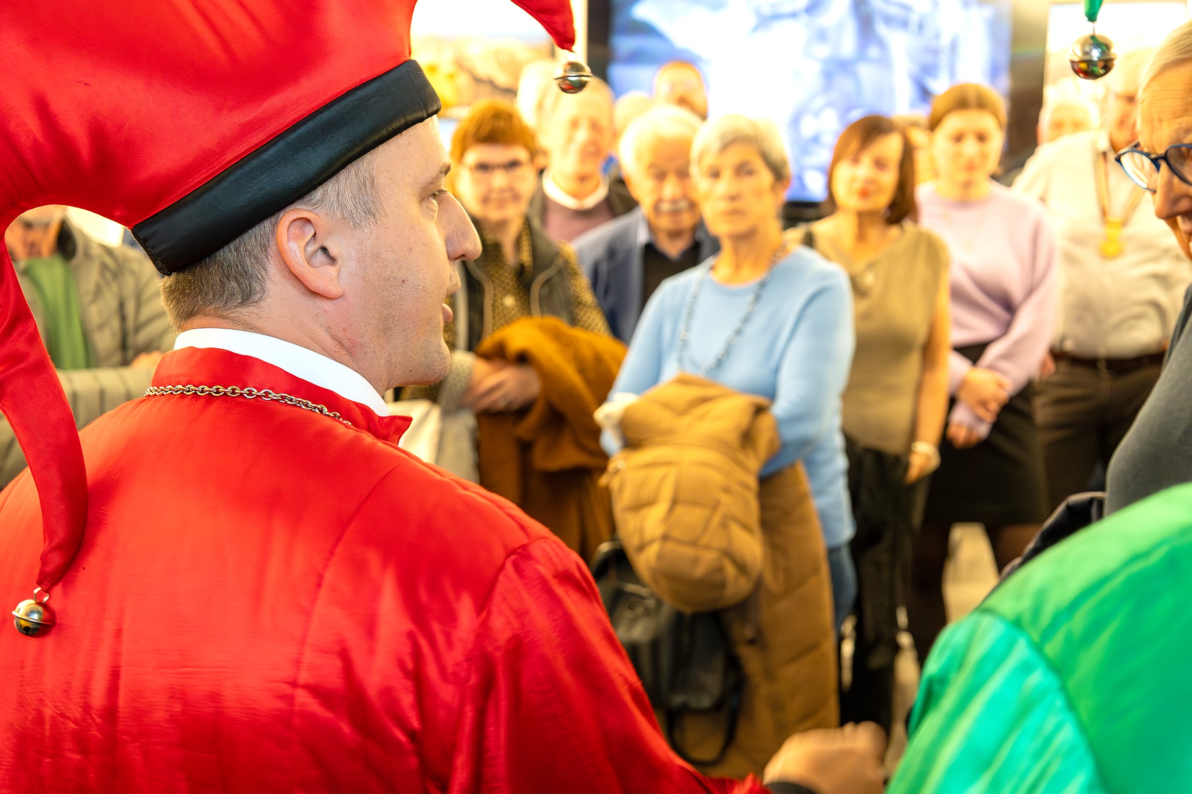 Verbindung zu Sargans: Schlossnarr Dominic Walser berichtet, wie Hugo Reichlin zum ersten Schlossnarr wurde.