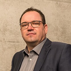 Adrian Hofmann