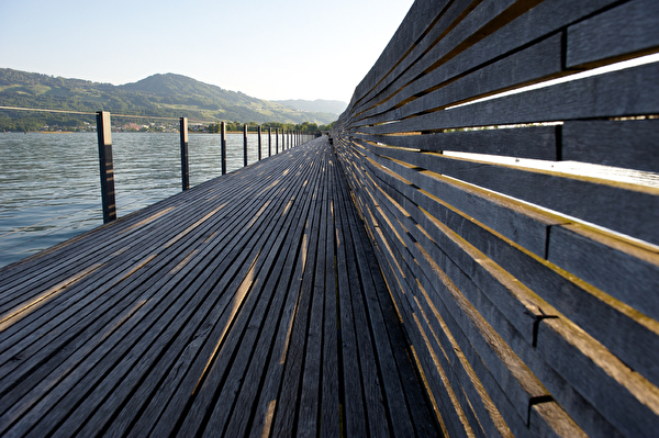 Holzbrücke mit Heilighüsli