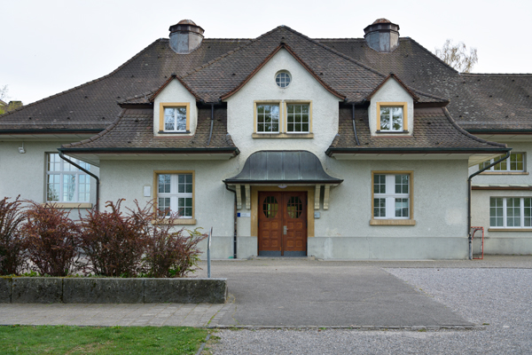 Das Bild zeigt die Turnhalle Kreuzfeld 1