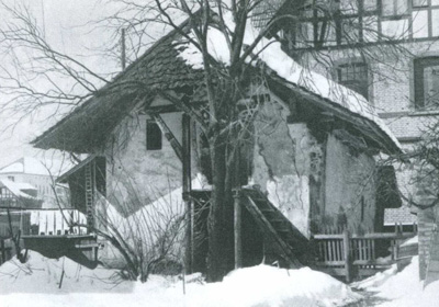 Der Heidenstock im Kreuzhof, den man lange für die Kapelle von 1505 hielt. Abbruch 1953 