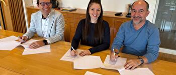 Im Bild von links nach rechts: Andreas Müller, Gemeindepräsident; Tanja Djokic, Leitende MPA Spezialisten; Cornel Raess, VRP/CEO MedZentrum 