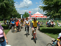 Eindrücke vom ersten SlowUp Hochrhein am 6. Juni 2004.