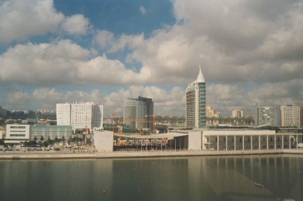 Modernste Architektur.
