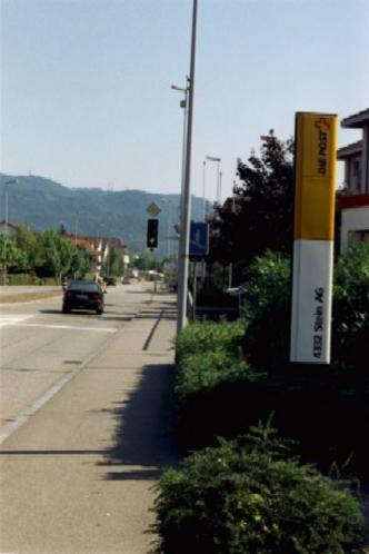 Die Schaffhauserstrasse im August 2000.