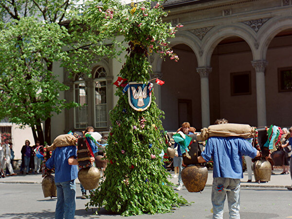 Maibär im Dorbad