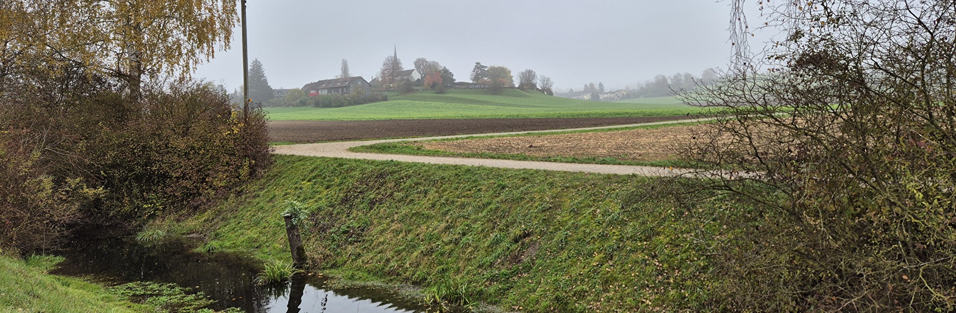 Sicht über Chrebsbach zu Kirchhügel