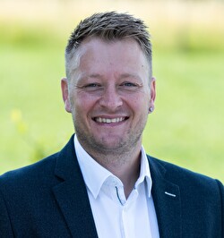 Simon Gfeller