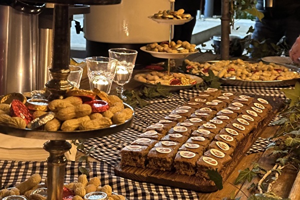 Buffet Adventsfenster