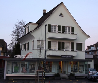 Bild Geschäftsgebäude Coiffure Enz