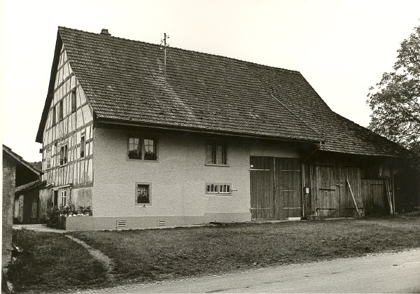 Altes Bauernhaus an der Bühlstrasse